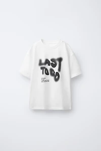 GRAFFITI PRINT T-SHIRT