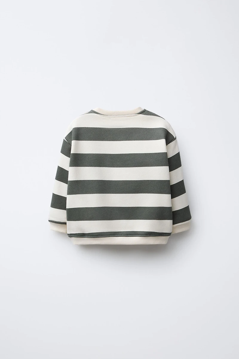 STRIPED BEAR PATCH SWEATSHIRT