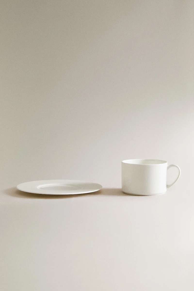 BONE CHINA TEACUP