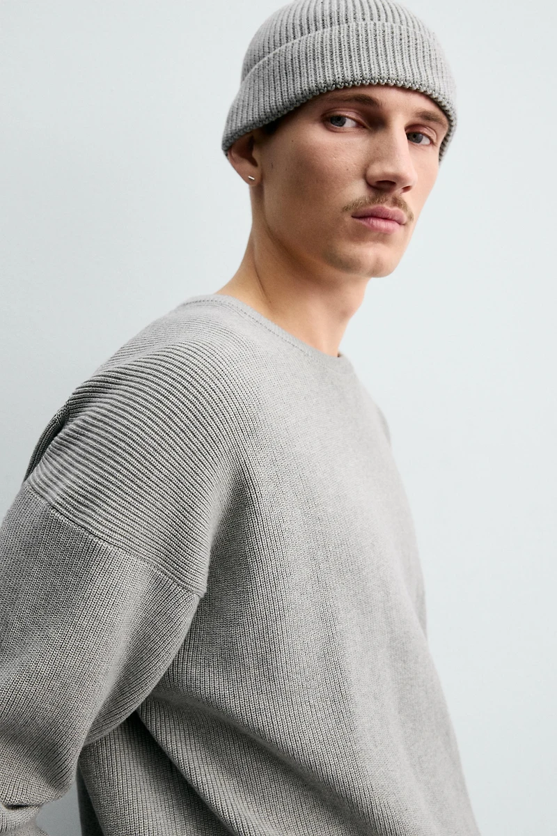 TEXTURED COTTON SWEATER
