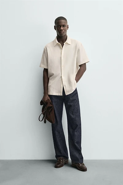 REGULAR FIT TEXTURED SHIRT