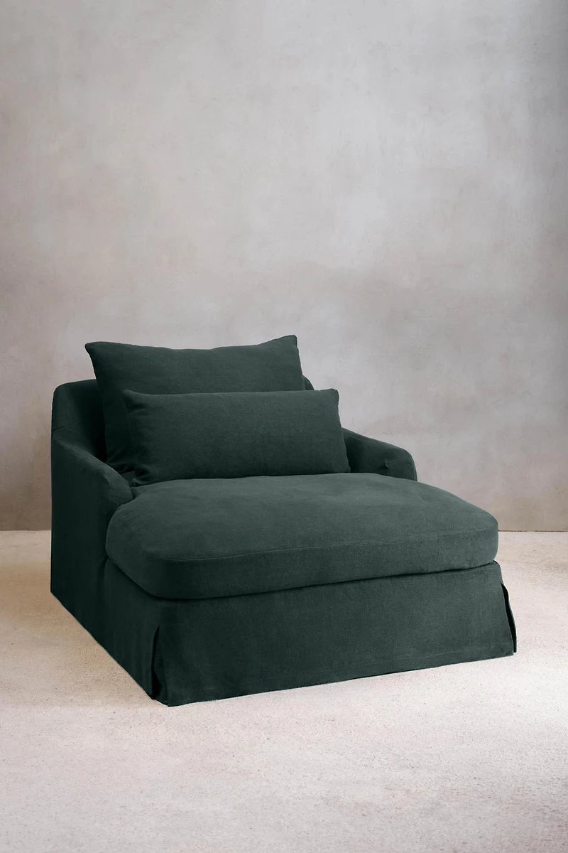 LOVE SEAT 01