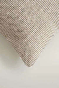HOUSSE DE COUSSIN TRESSÉE
