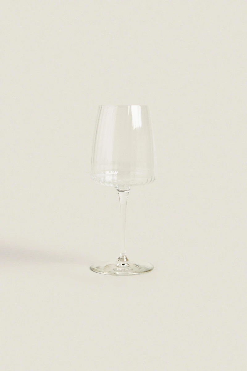 GLASS WITH LINES