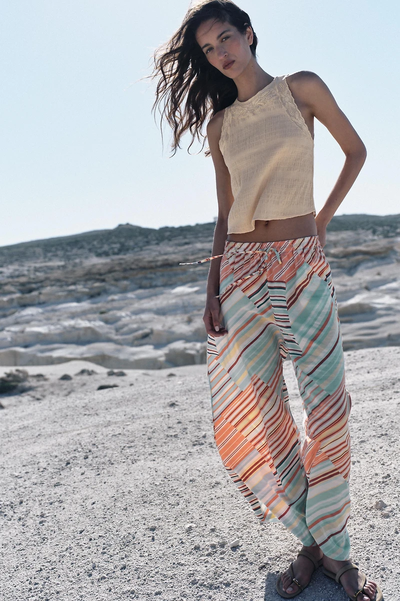 PANTALON LARGE À RAYURES