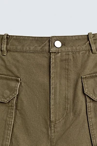 PANTALON COUPE LARGE À PASSANT