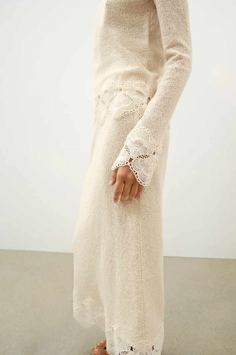 RUSTIC CROCHET SKIRT