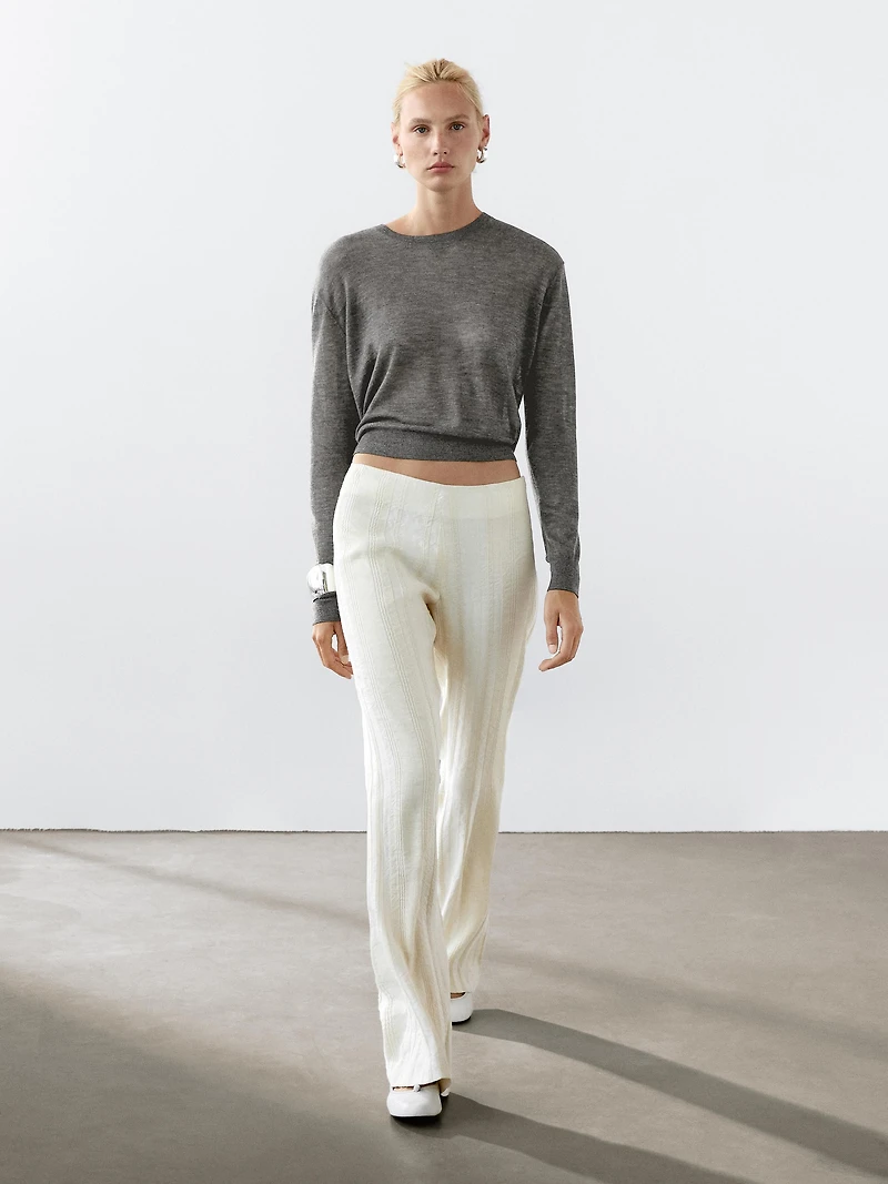 100% cashmere fine knit sweater