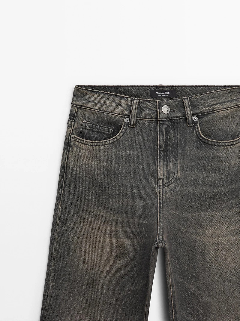 Mid-rise bell bottom jeans