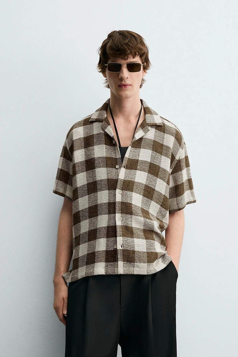 CHEMISE STRUCTURÉE À CARREAUX
