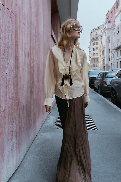 LACE GODET SKIRT