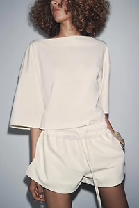 T-SHIRT EN COTON COL BATEAU
