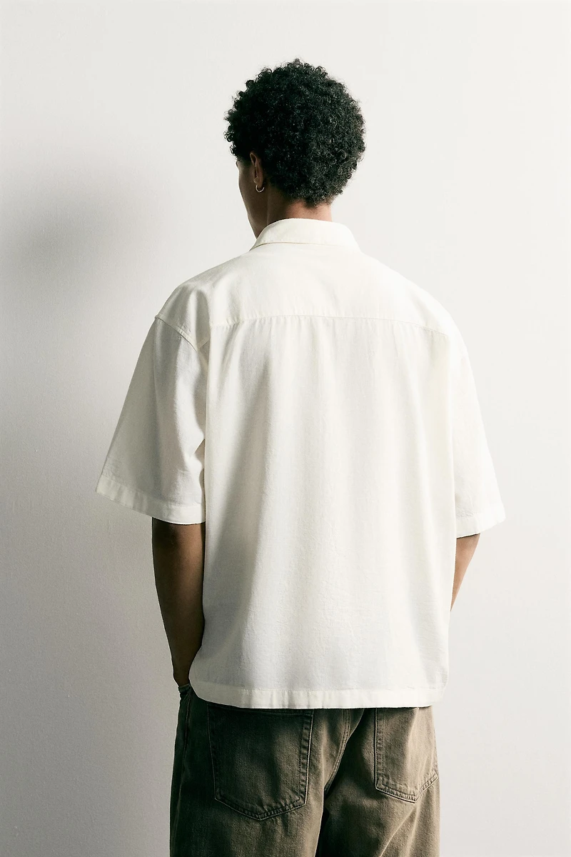 RELAXED FIT EMBROIDERED PLEAT SHIRT