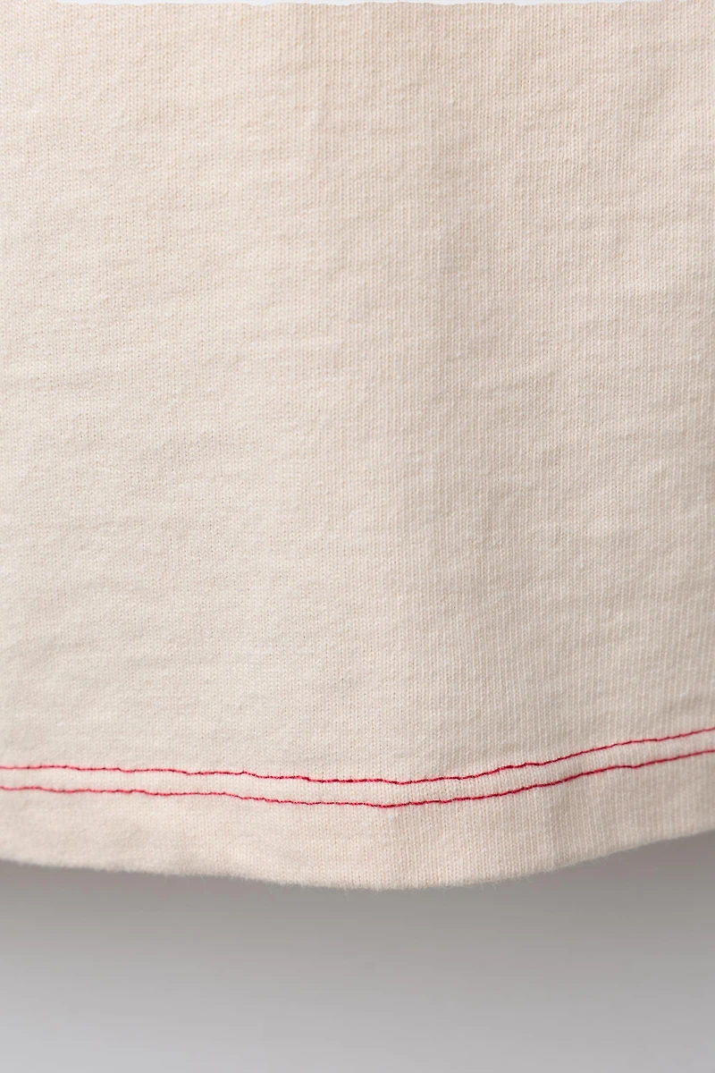 HELLO KITTY © SANRIO EMBROIDERED T-SHIRT
