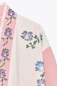 CAFTAN EN COTON AVEC BRODERIES FLEURS