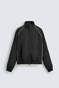 CONTRASTING TECHNICAL JACKET