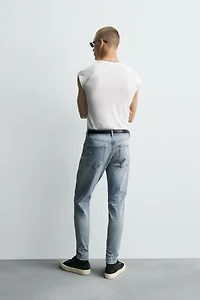 RIPPED SKINNY FIT JEANS