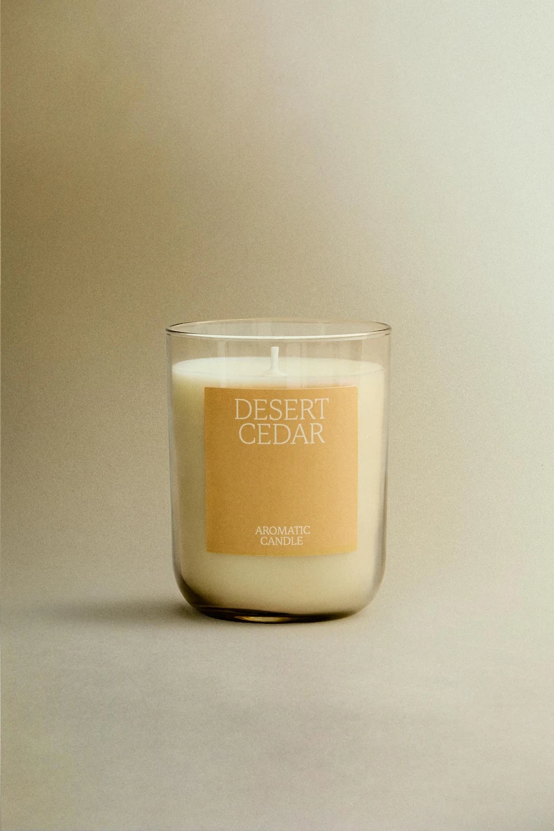 (250 G) DESERT CEDAR SCENTED CANDLE