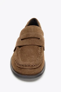 SPLIT LEATHER SADDLE LOAFERS
