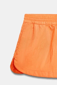 SHORT EN NYLON À CORDONS