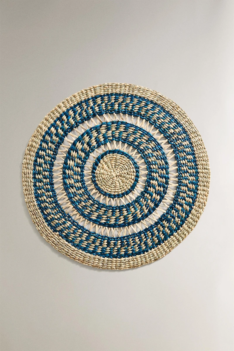 ROUND COLORED WOVEN PLACEMAT