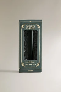 SET OF WINTER CYPRESS SCENTED CANDLES (SET OF 2)