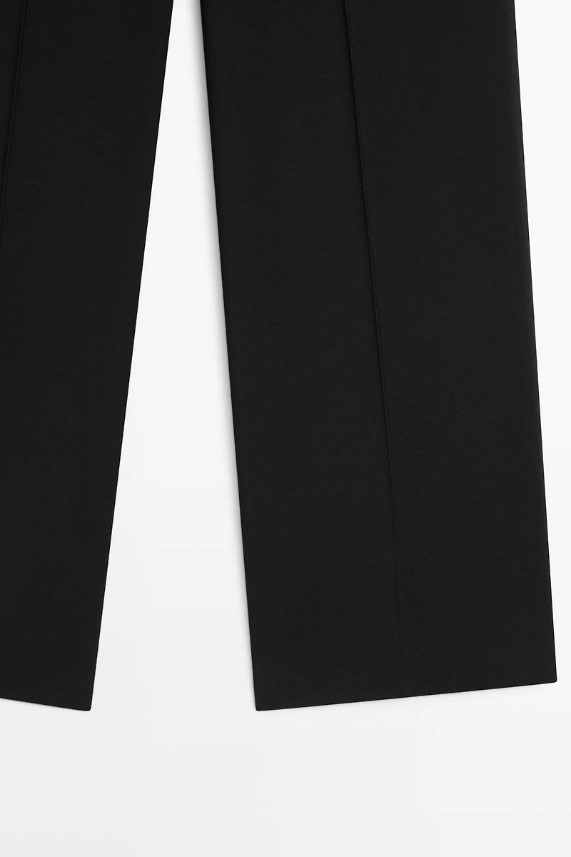 Flowing straight-leg pants