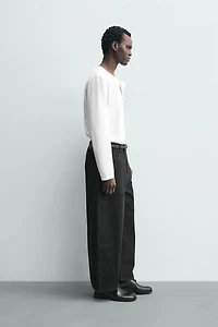WIDE FIT JEANS