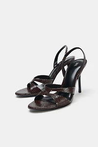 EMBOSSED HEEL SANDALS