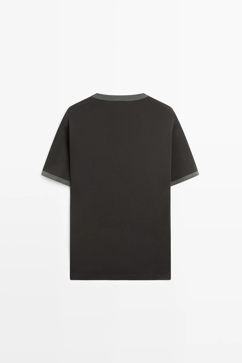 100% cotton contrast neck T-shirt