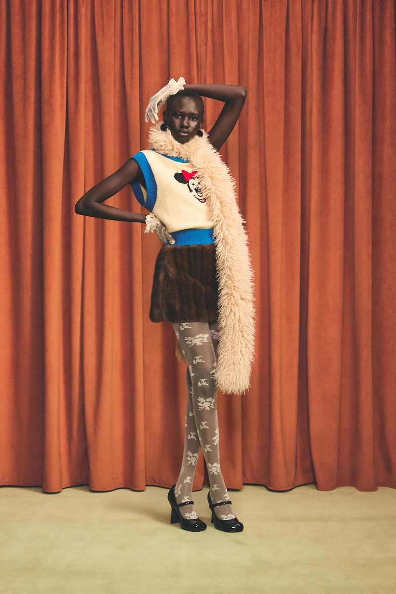 SEMI-SHEER FLORAL GLOVES HARRY LAMBERT FOR ZARA X DISNEY