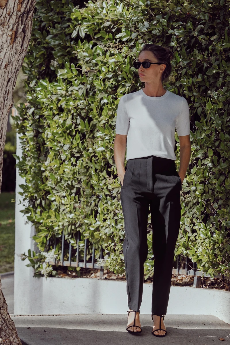SHORT SLEEVE BASIC KNIT TOP
