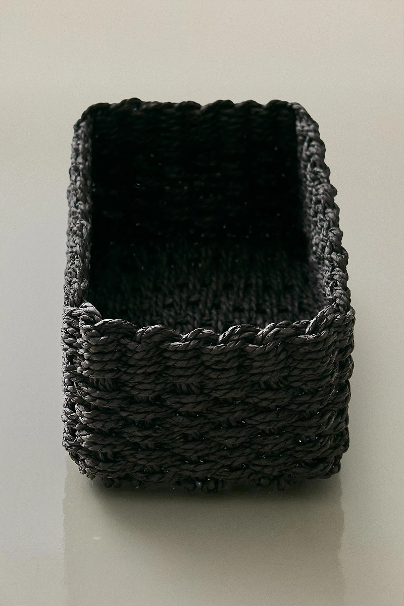CORBEILLE TRESSÉE PAPIER