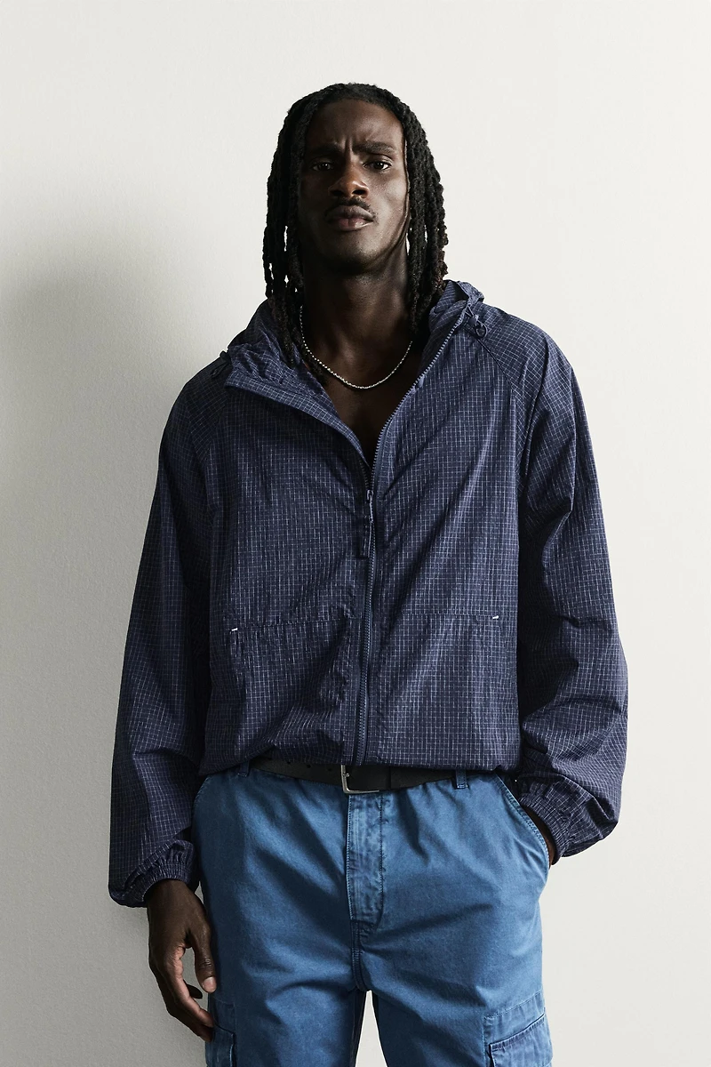 HOODIE WINDBREAKER JACKET