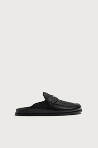 LEATHER LOAFER CLOGS