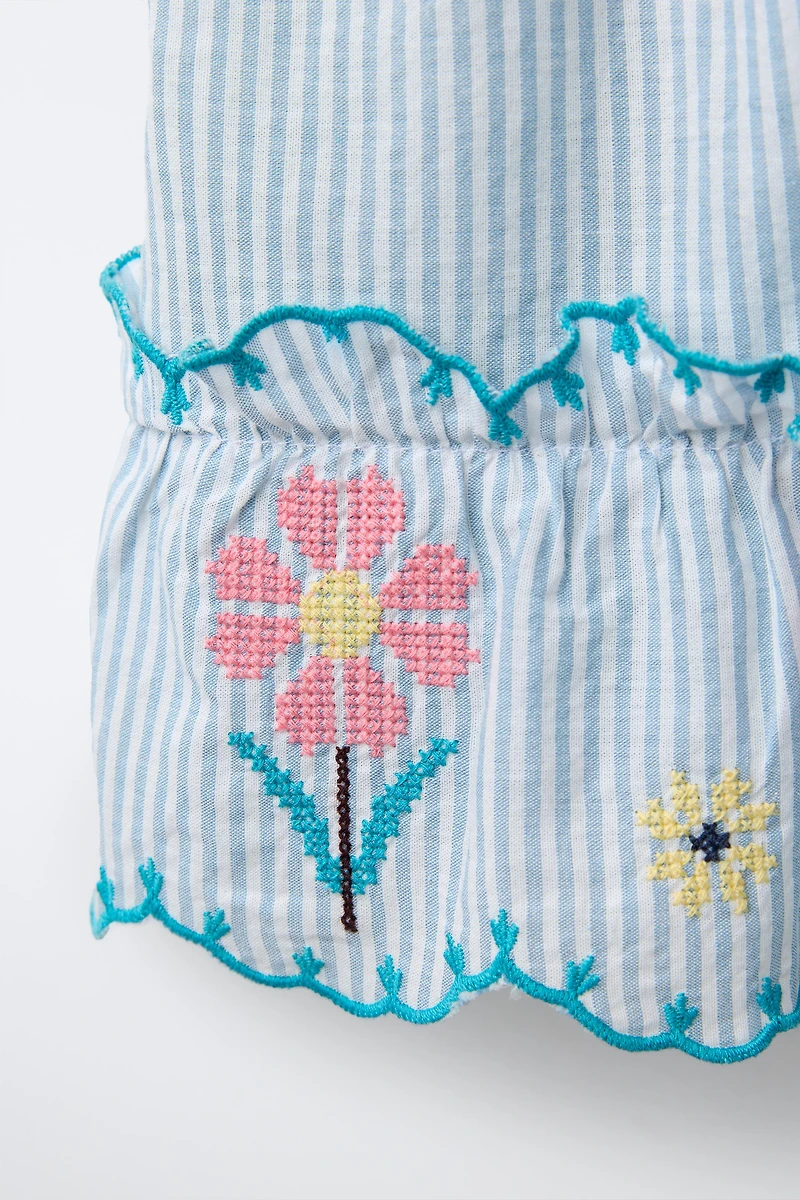 COMBINATION STRIPED CROSS STITCH KNIT DRESS