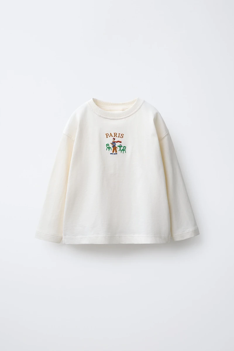 EMBROIDERED T-SHIRT
