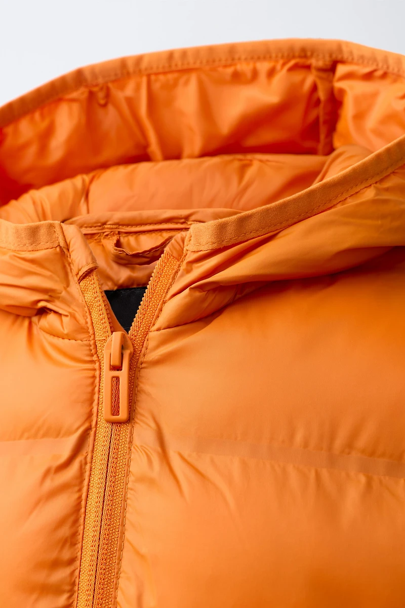 ULTRALIGHT HOODED PUFFER JACKET