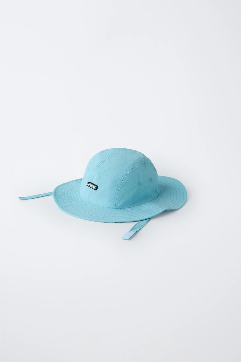 PUKAS SURF BUCKET HAT