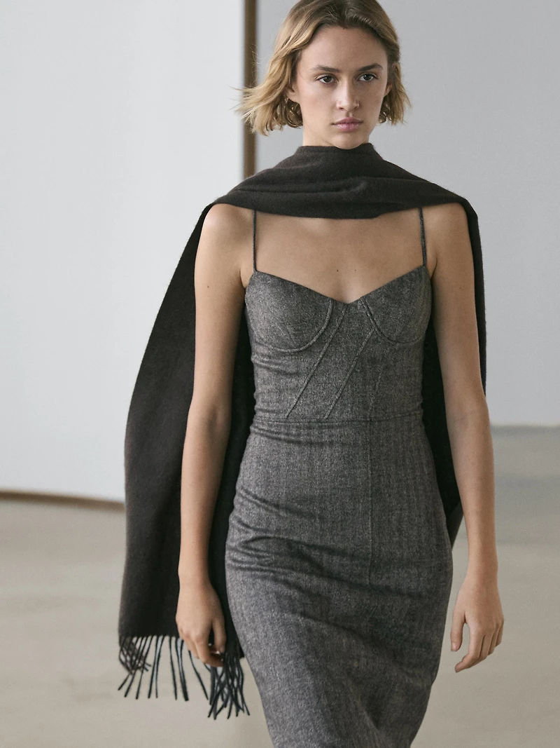 Robe midi à bretelles