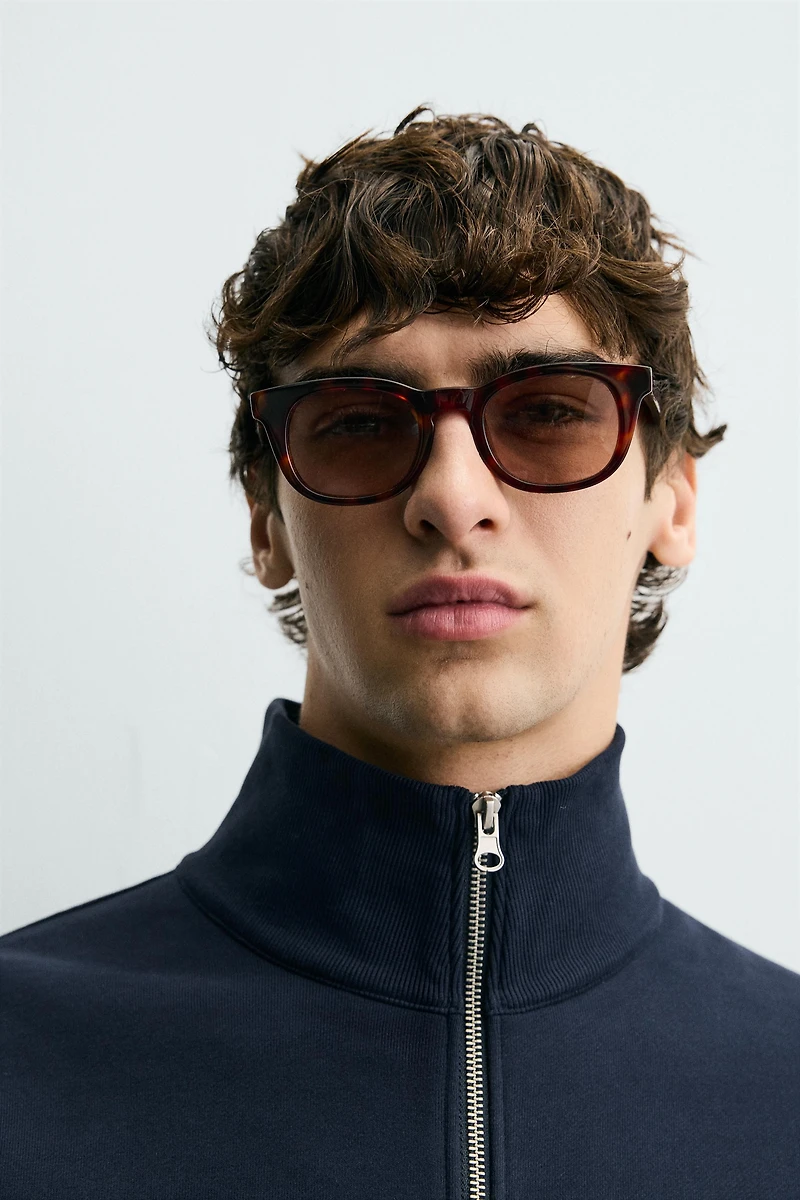 SWEAT ZIPPÉ BASIQUE