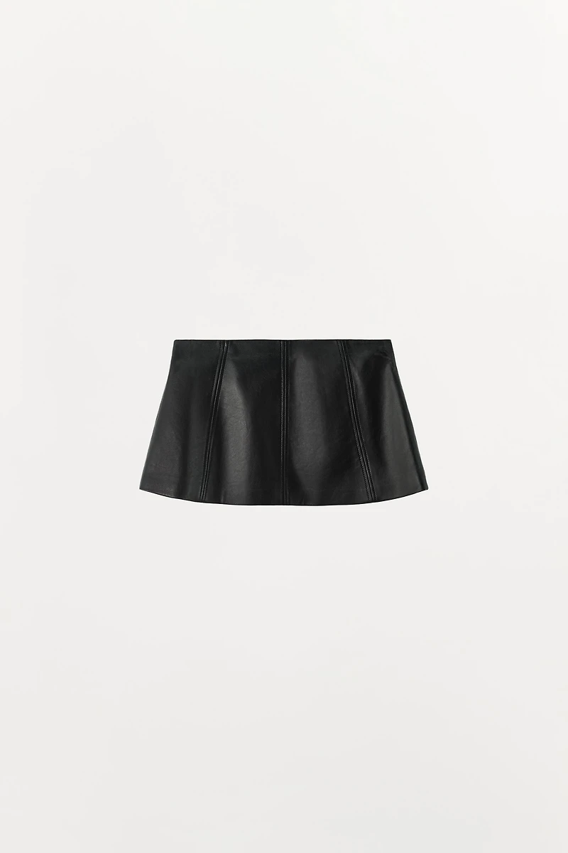 CORSET EN CUIR 100% ÉDITION LIMITÉE