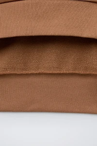 PLAIN SWEATSHIRT WITH RAISED TEXT