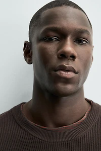 PULL EN MAILLE PERLÉE