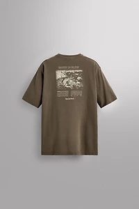REGULAR FIT GRAPHIC PRINT T-SHIRT
