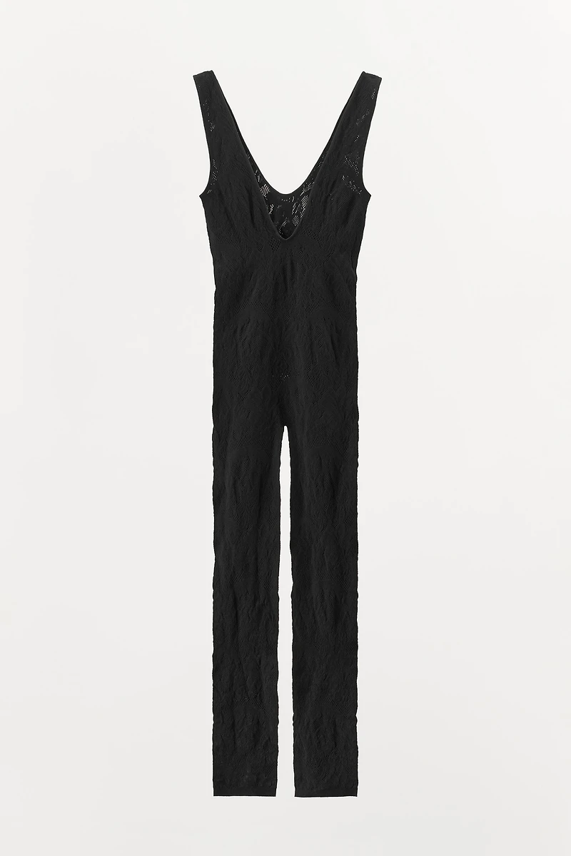SEAMLESS LACE JUMPSUIT