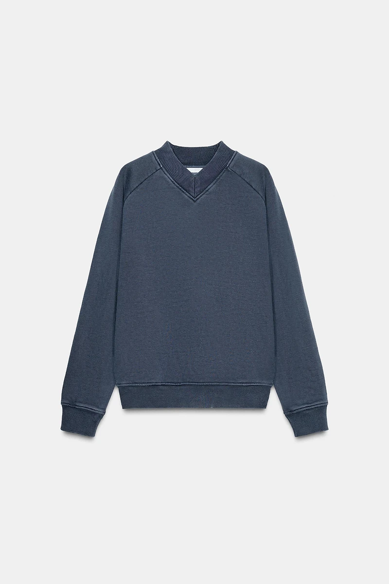 WASHED EFFECT SWEATSHIRT