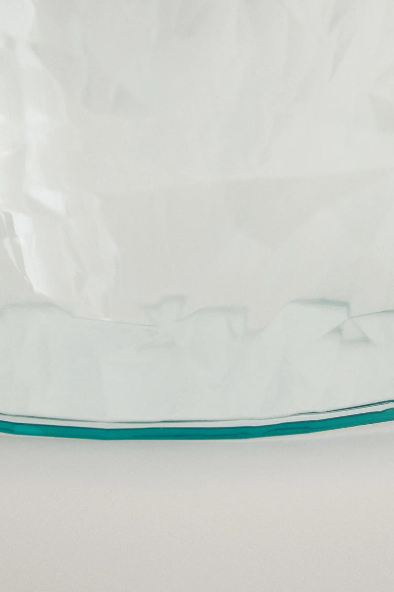 ACRYLIC BOWL WITH RAISED DIAMOND DESIGN