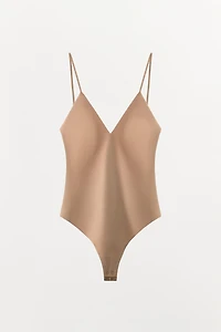 BODY À BRETELLES AVEC POLYAMIDE