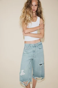 BERMUDA-SHORT EN JEAN TRF DÉCHIRURES TAILLE BASSE